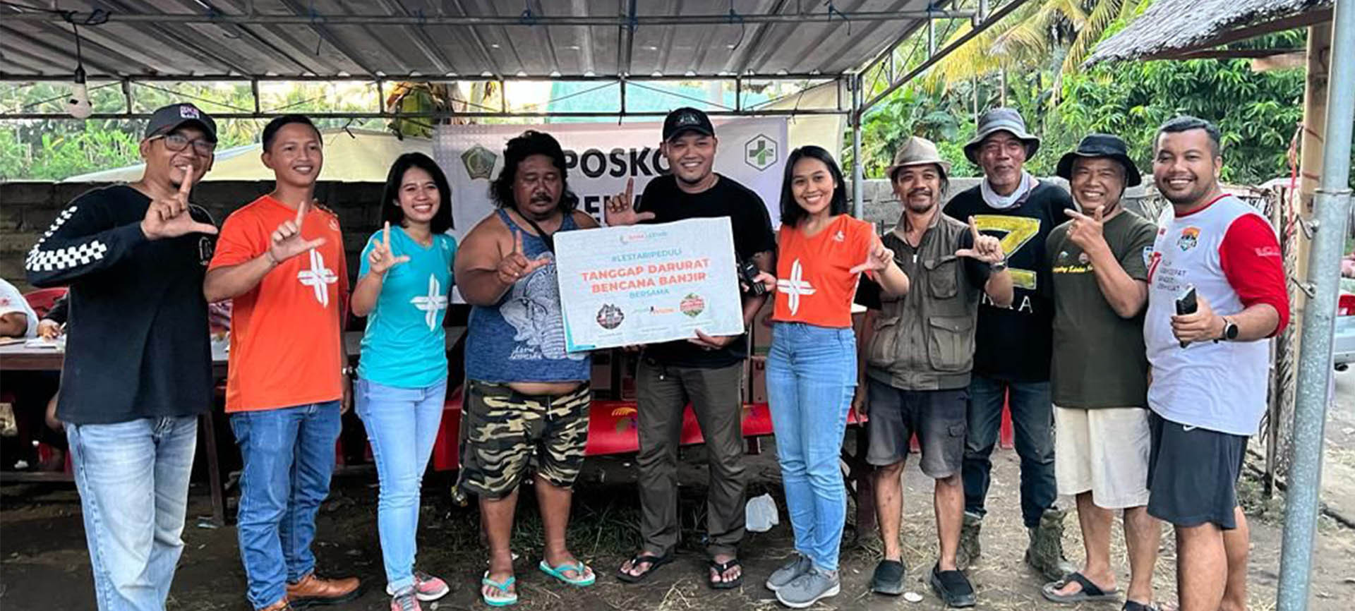 Gandeng Komunitas, Bank Lestari Bali (BPR) Ikut Serta Gerakan Tanggap Bencana